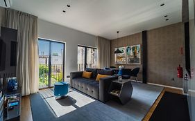 Lux Housing Seculo XXI